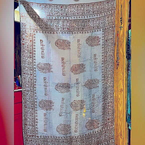 Prayer shawl/cover-up/bedspread Cost plus world market new twin soft rayon wrap - Picture 10 of 15